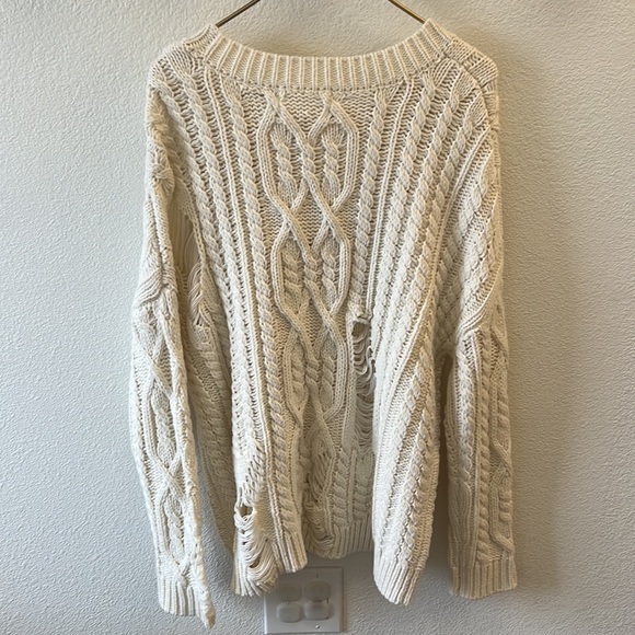 JOA Oversized Distressed Crewneck Sweater sz S - Picture 2 of 8